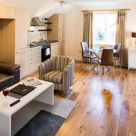 Baggotrath House Apartments, Newbridge Ave, 4 Дублин