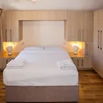 شقة Baggotrath House Apartments, Newbridge Ave, 4 دبلن