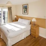 Baggotrath House Apartments, Newbridge Ave, 4 شقة *