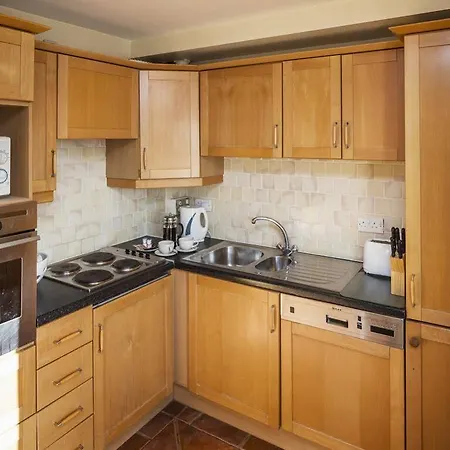 Apartment Baggotrath House Apartments, Newbridge Ave, 4 *